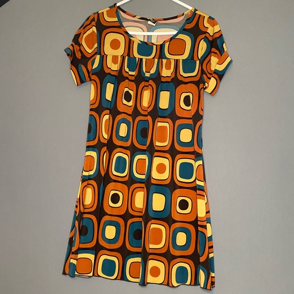 70’s Mod Dress - Picture 2 of 5